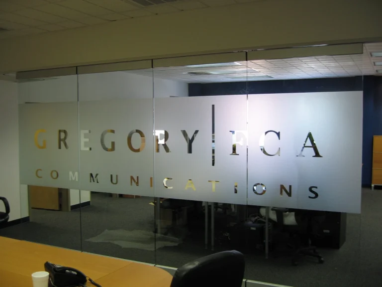 Crystal-Vinyl-Windo-Film_Corporate