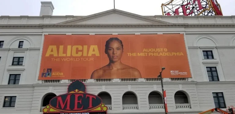 alicia keys -banner