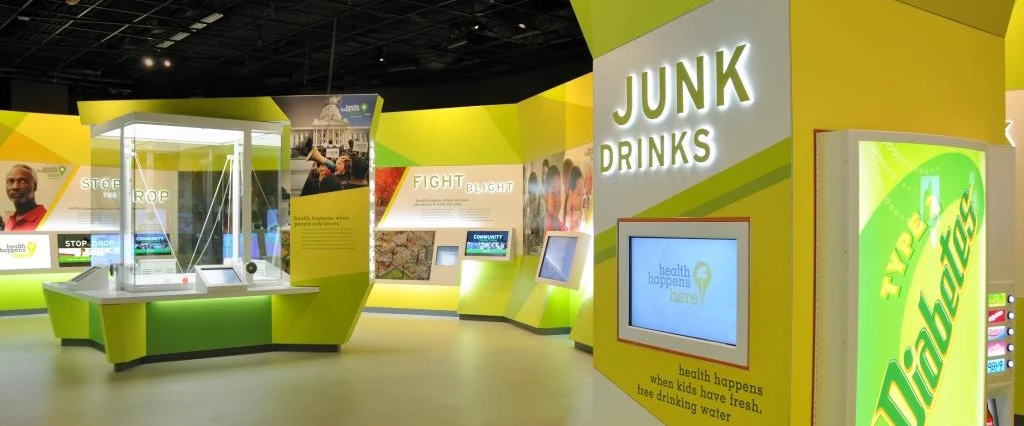 Trade show trends for 2024 include 3D displays, Environmental graphics and more.